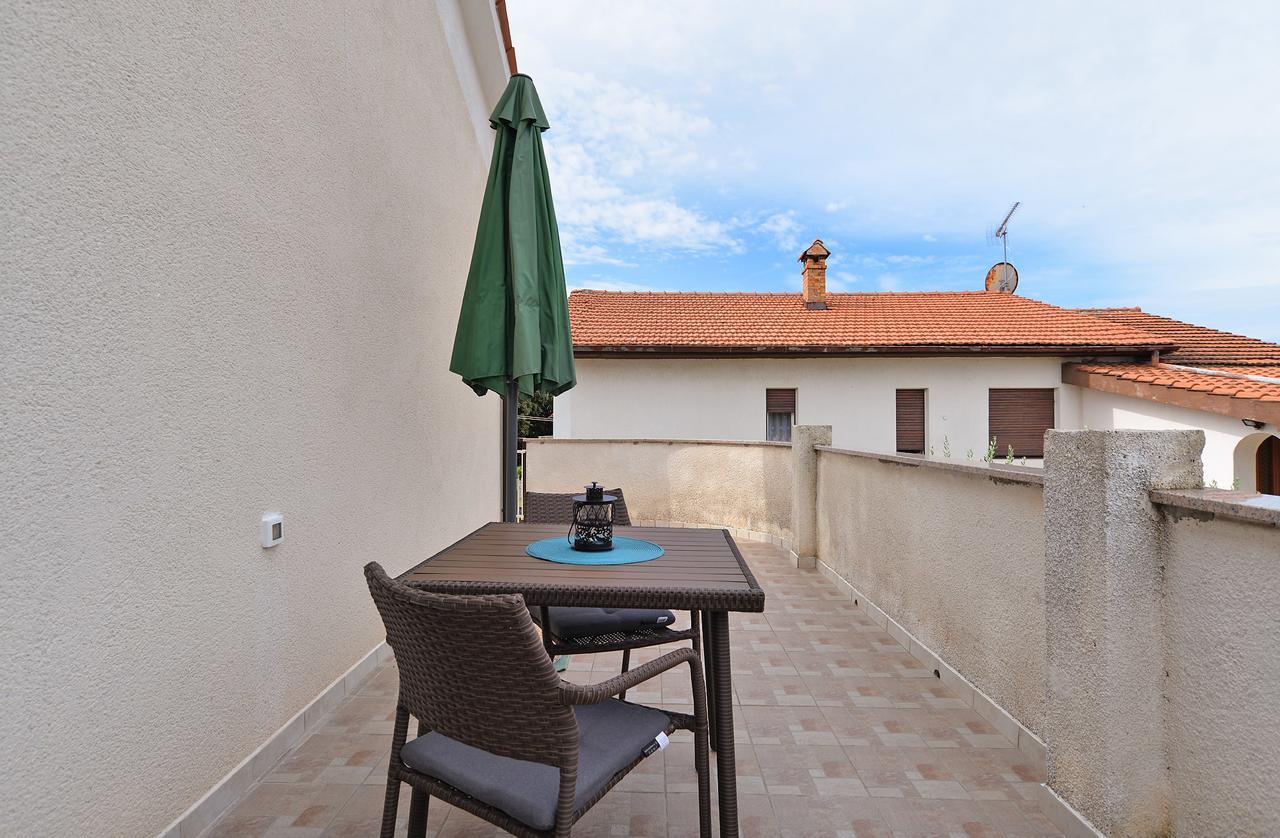 Apartment & Room Tanja 1552 Pula Buitenkant foto